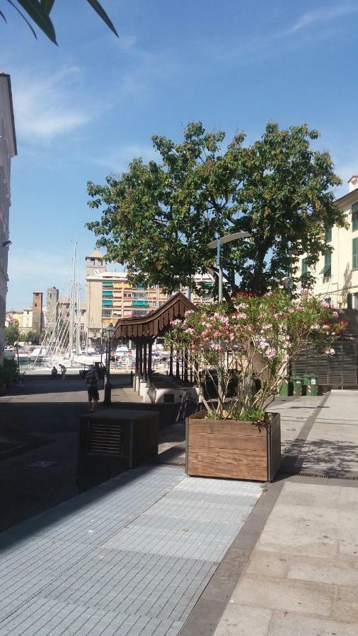 شقة سافونا  في Bilocale Nell'Antica Darsena المظهر الخارجي الصورة